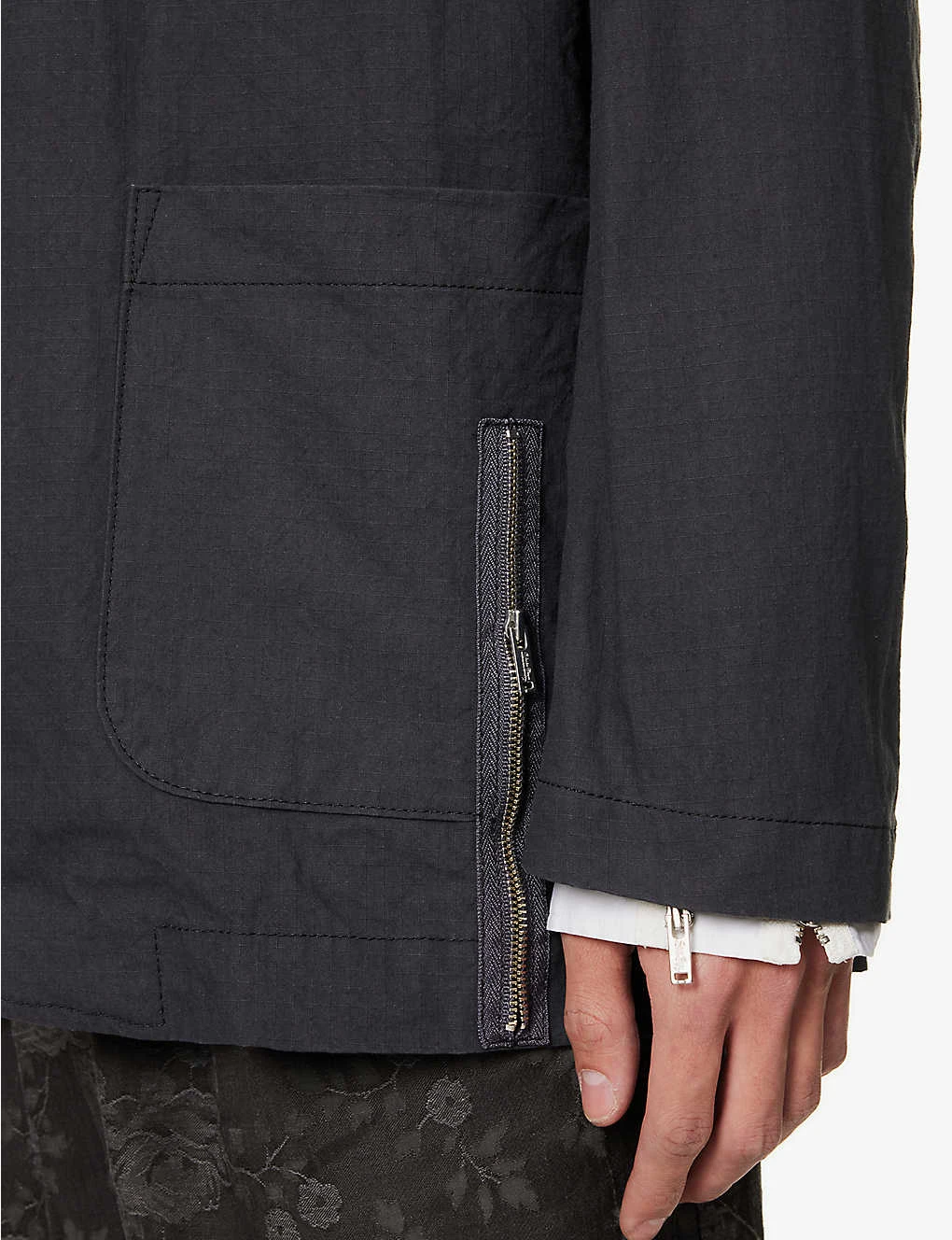 Undercover Patch-pocket Notched-lapel Regular-fit Cotton Blazer 6 Undercover Patch-pocket Notched-lapel Regular-fit Cotton Blazer - Image 6