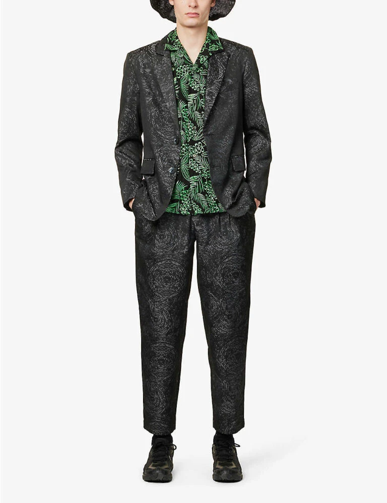 Front Page 19 Front Page -Default Template 4 R04162394 BLACK ALT01 768x1000 1